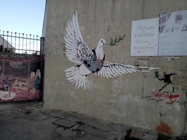 Oeuvre de Banksy sur le mur à Bethléem